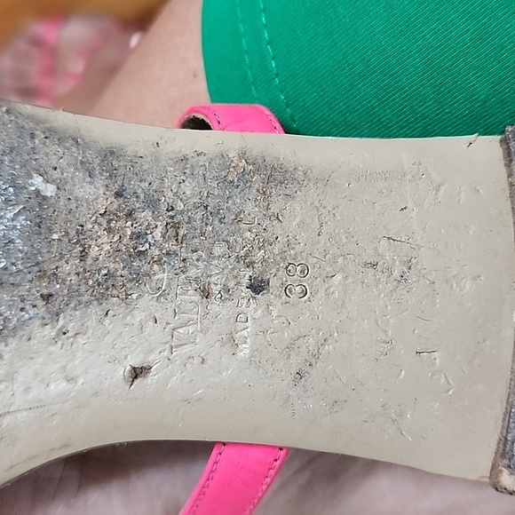 VALENTINO ROCKSTUD FUSCHIA SANDALS FLAT - Picture 4 of 7